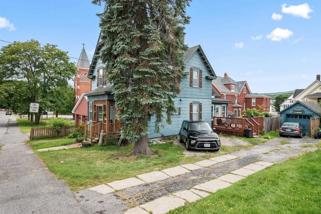 Photo of 181 Willard
