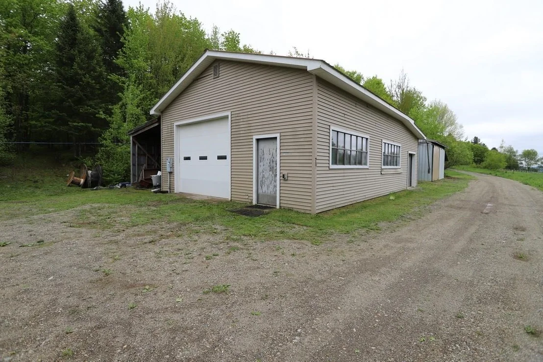 Photo of 760 Spencer Hill