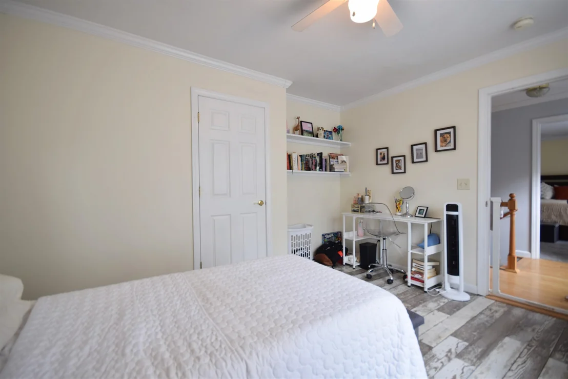 Photo of 25 Pinnacle