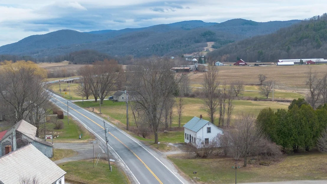Photo of 7016 Route 30