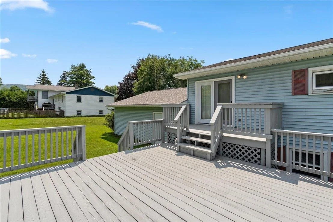 Photo of 17 Meadowbrook