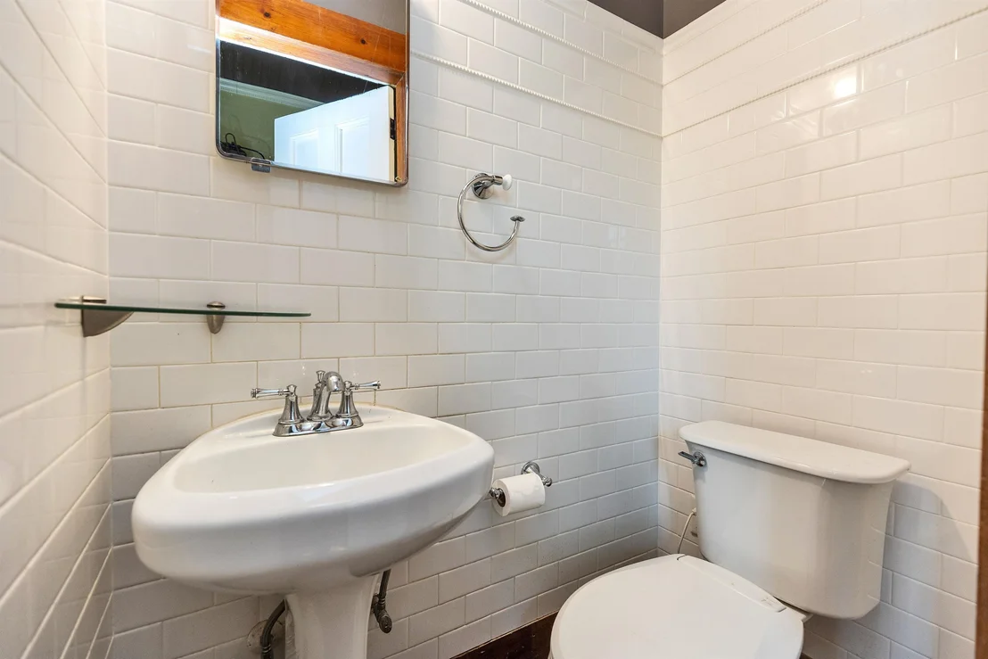Photo of 24 Maple
