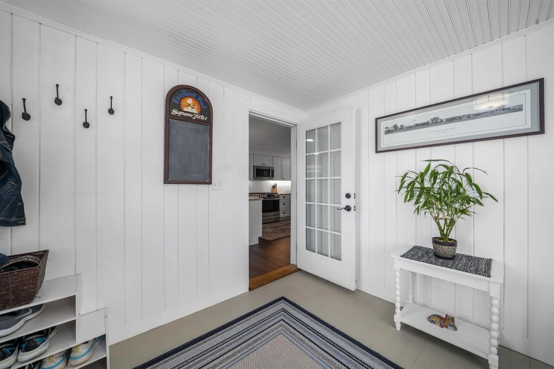 Photo of 232 Dover Point