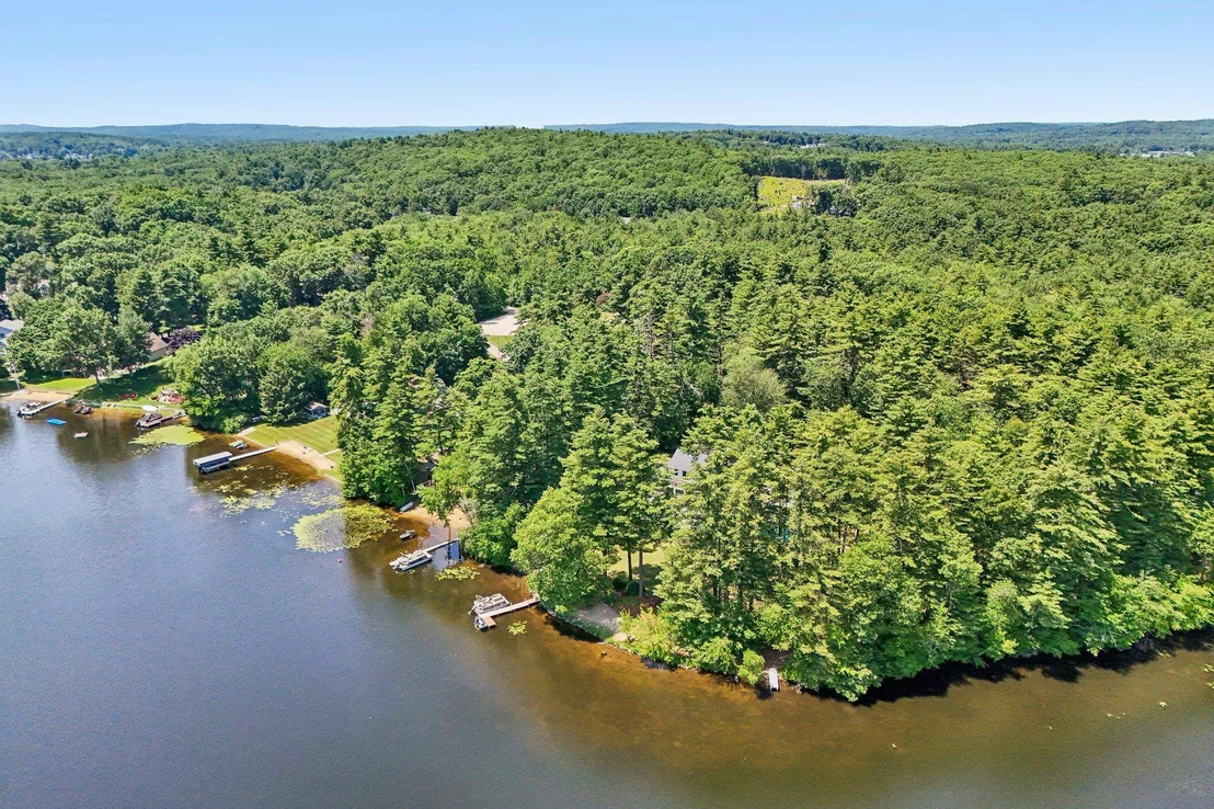 Photo of 76 Holts Point