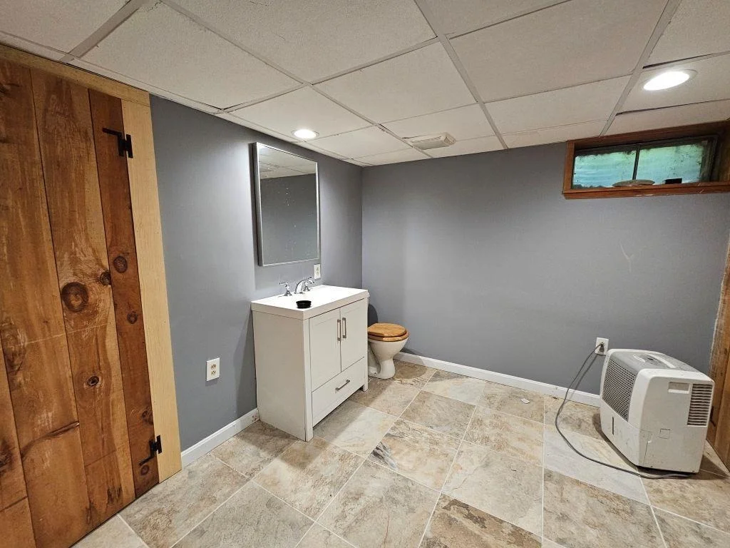 Photo of 423 Old Walpole