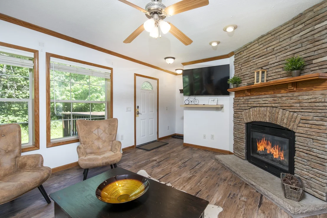 Photo of 89 Townsend Brook