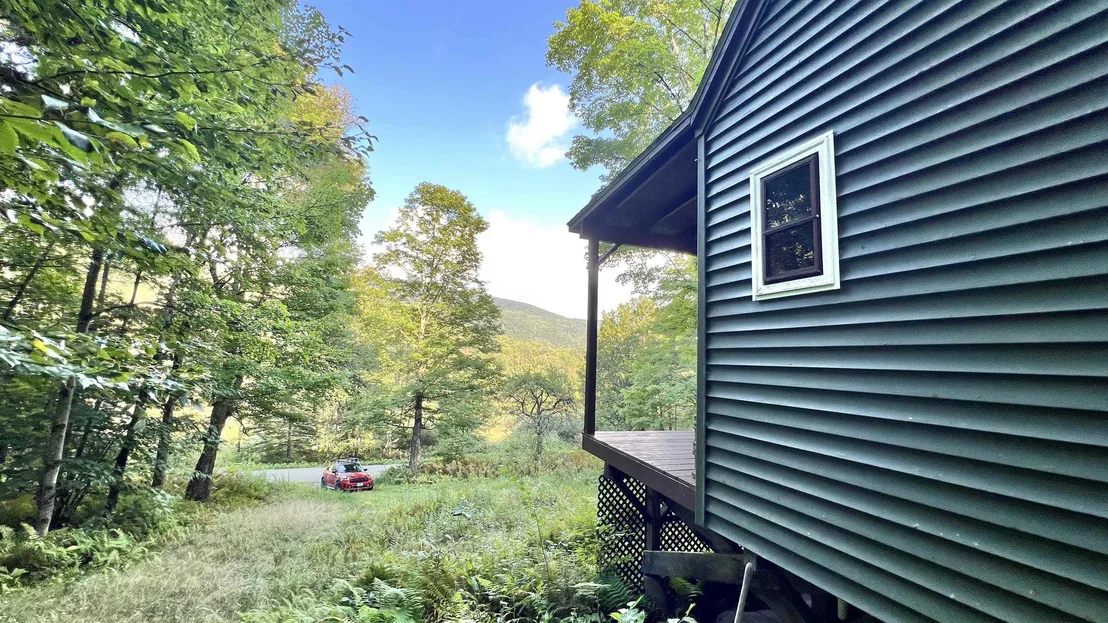 Photo of 2075 Codding Hollow