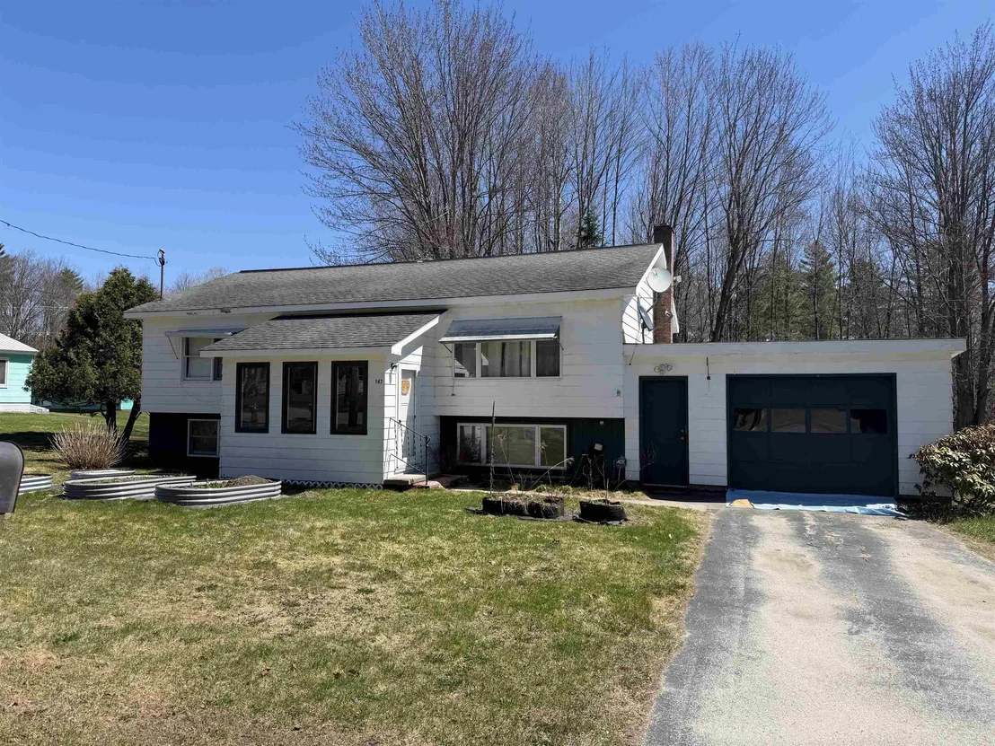 Photo of 147 South Lunenburg
