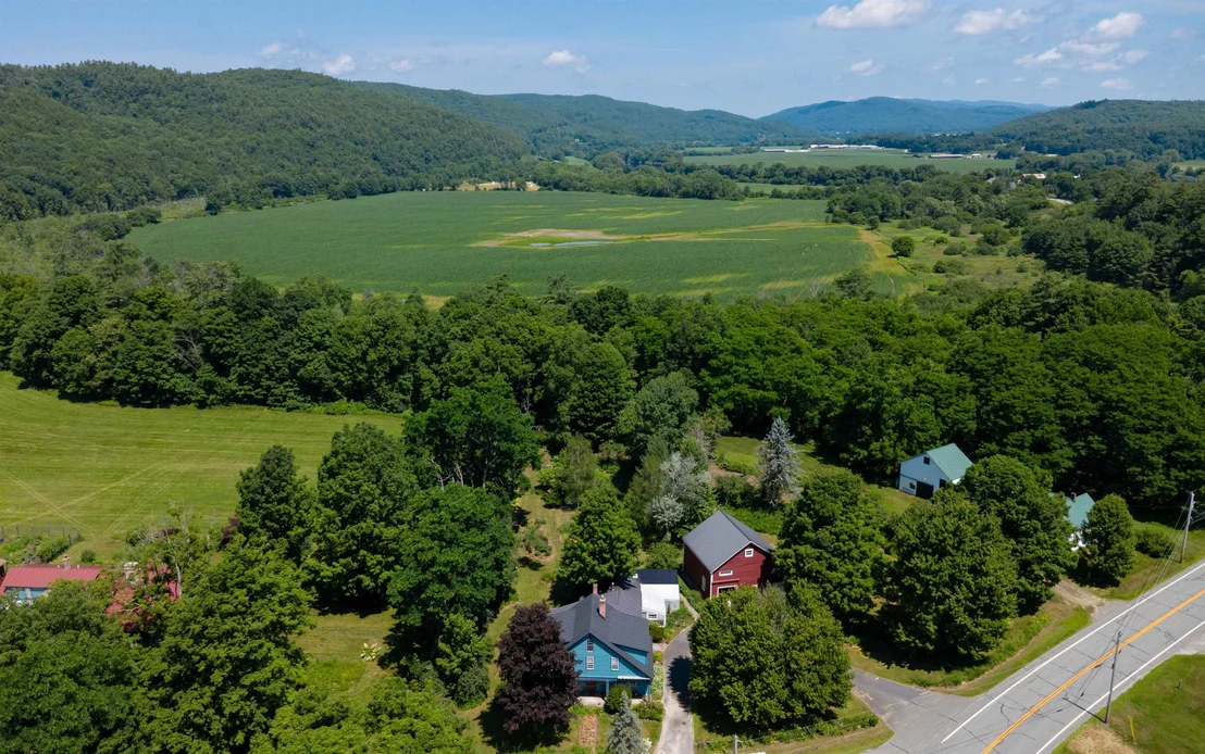 Photo of 535 Oxbow