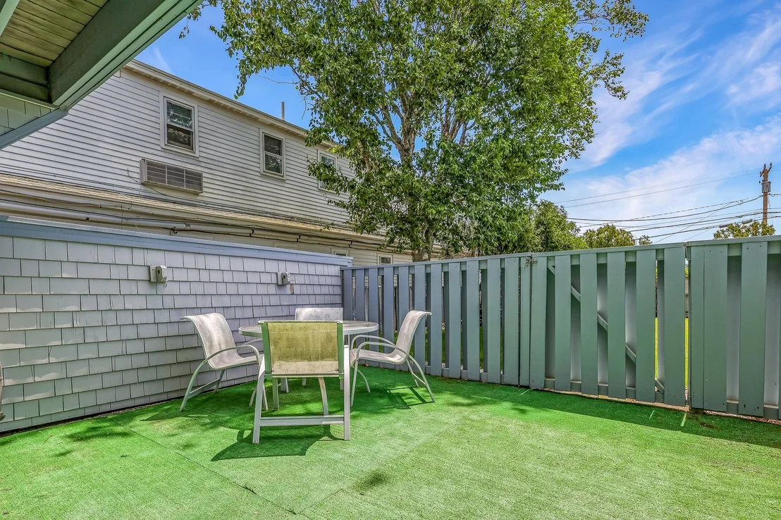 Photo of Unit 1 at 951 Ocean