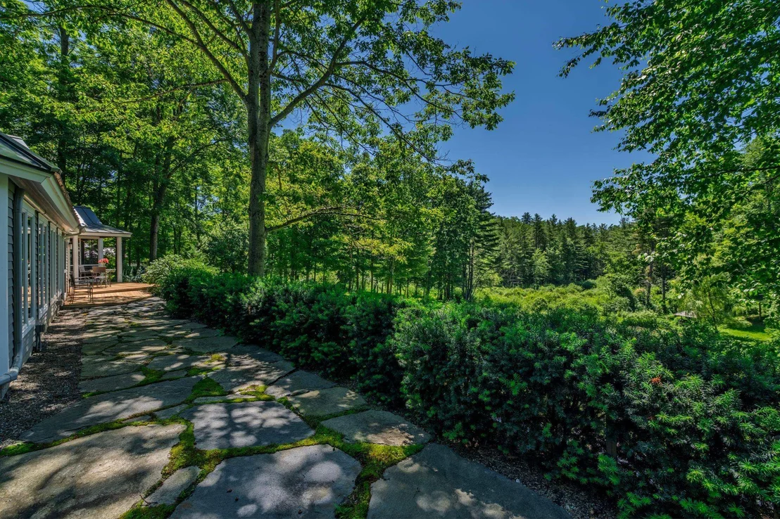 Photo of 947 Miller