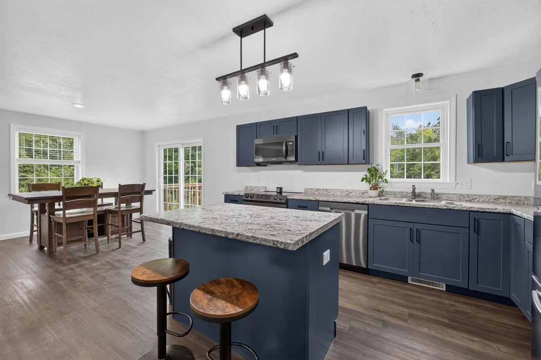 Photo of 992 Beauty Hill