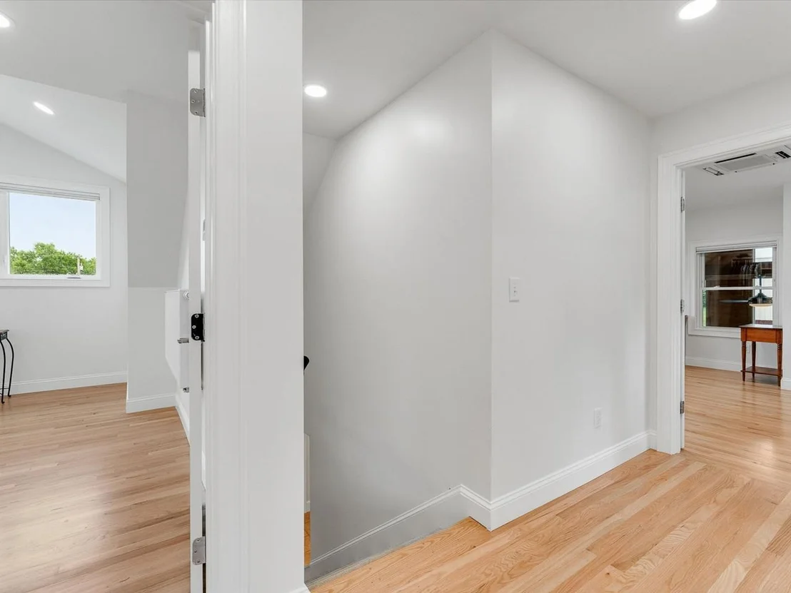 Photo of 1233 Satterly