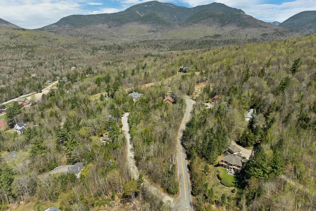 Photo of 109 Snows Mountain