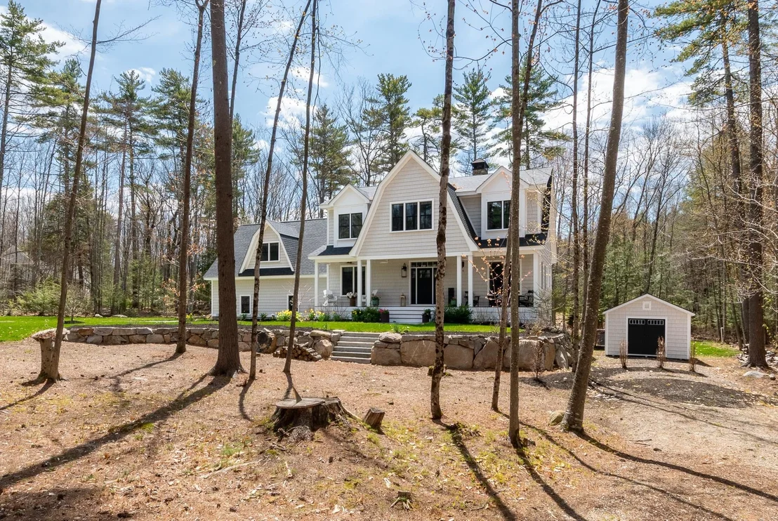 Photo of 25 Clay Point