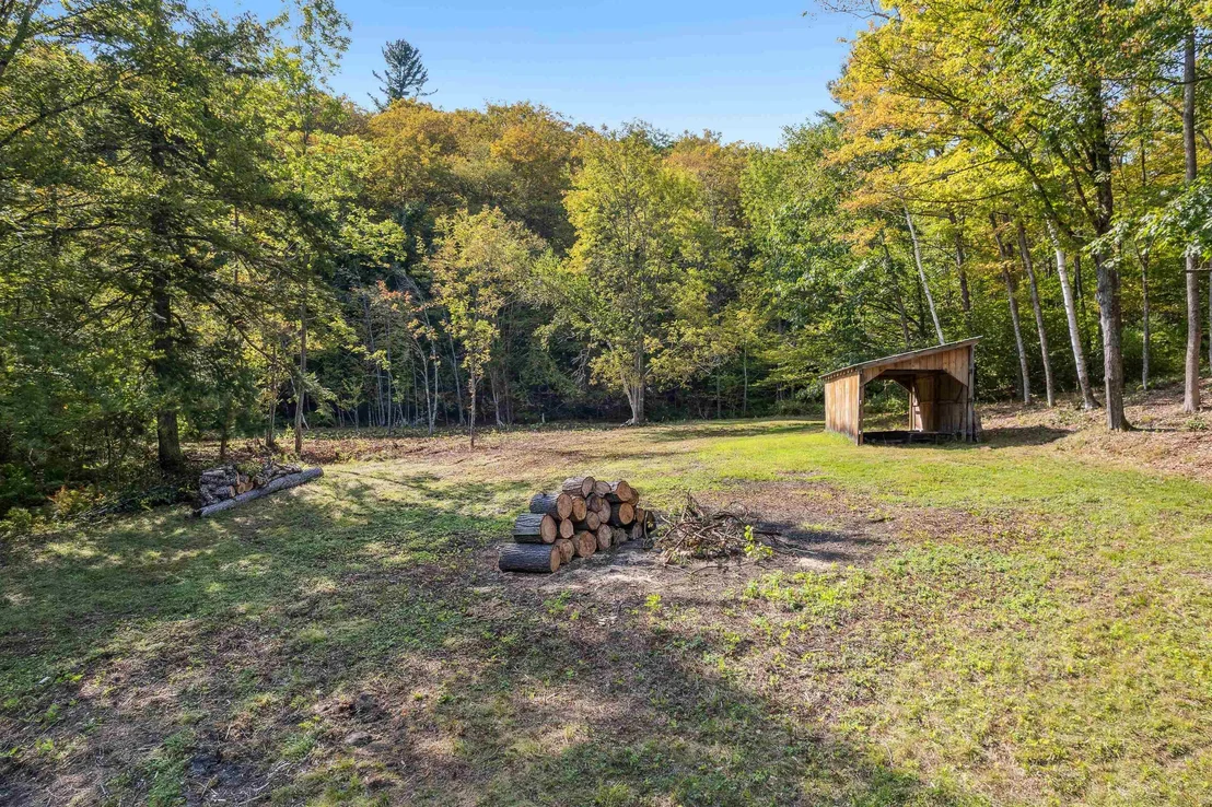 Photo of 2230 Quimby Mountain