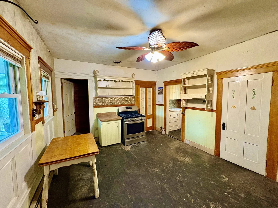 Photo of 1445 Maillett