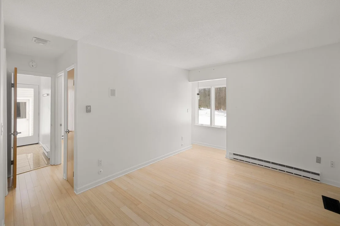Photo of 4210 Harbor