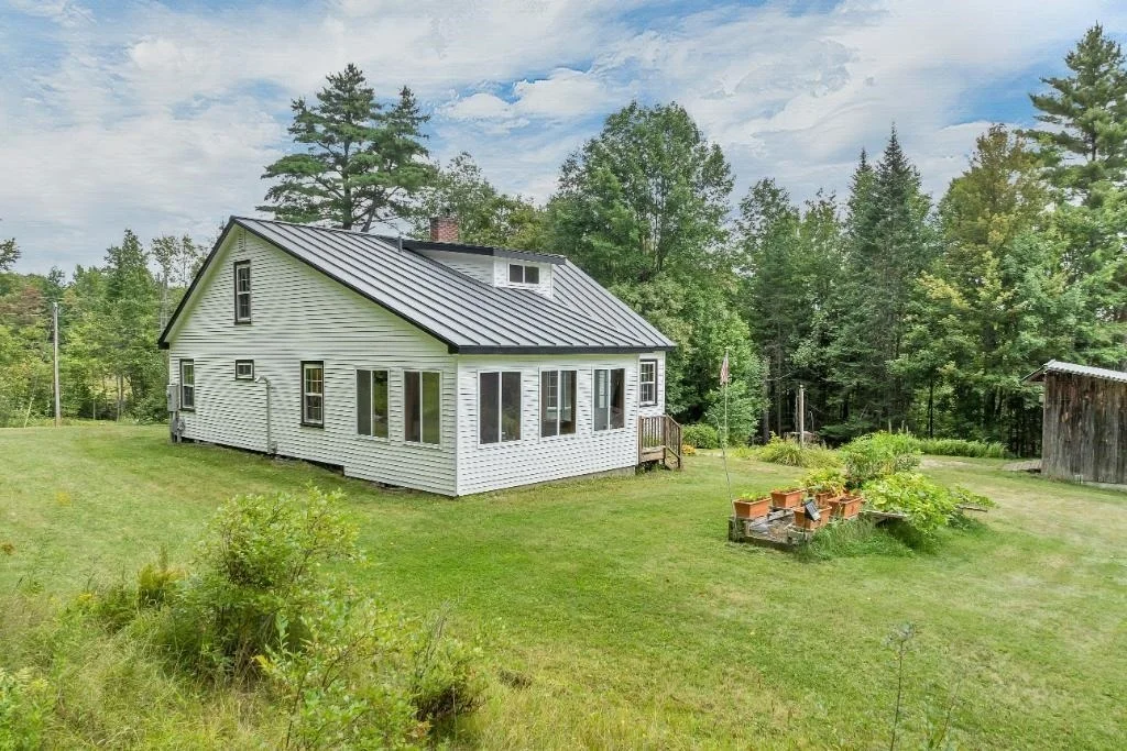 Photo of 533 Ellsworth Hill