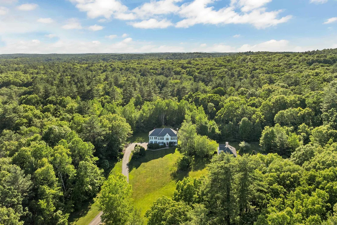 Photo of 12 Longmeadow