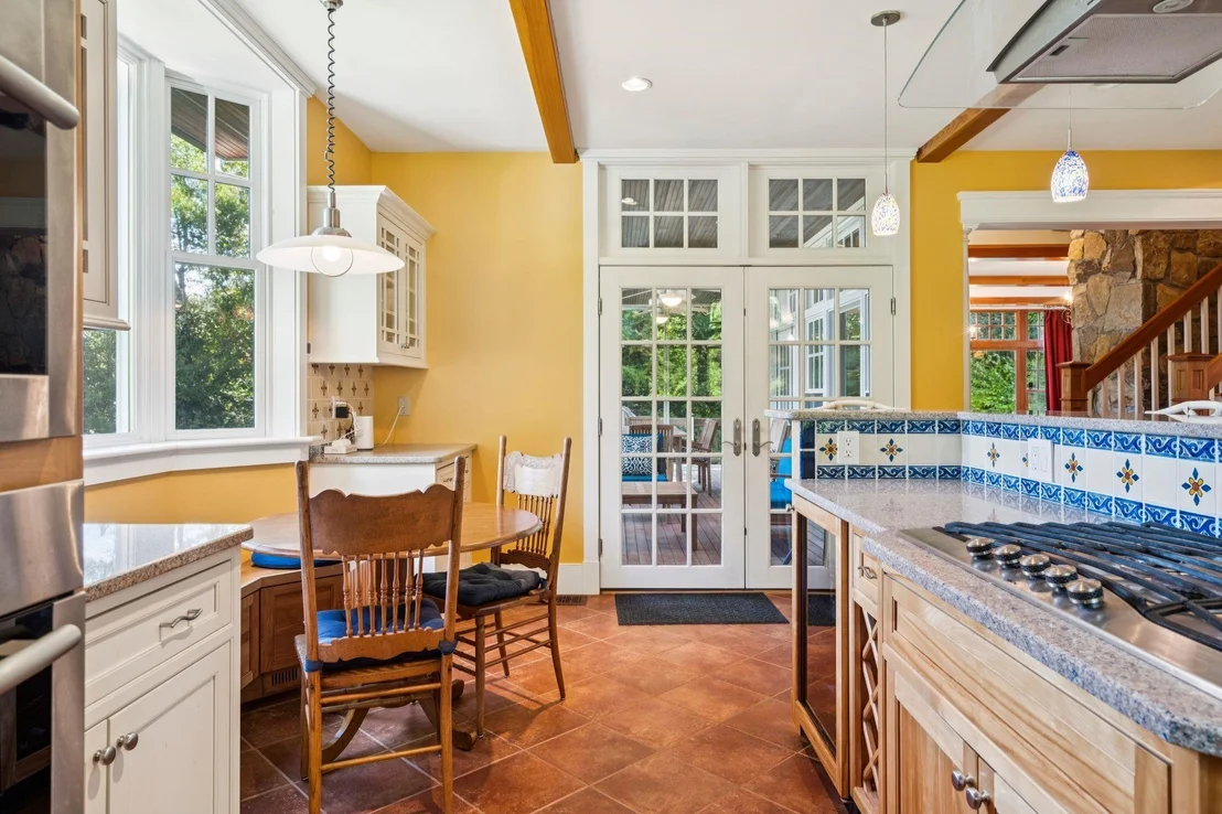 Photo of 12 Lakeview