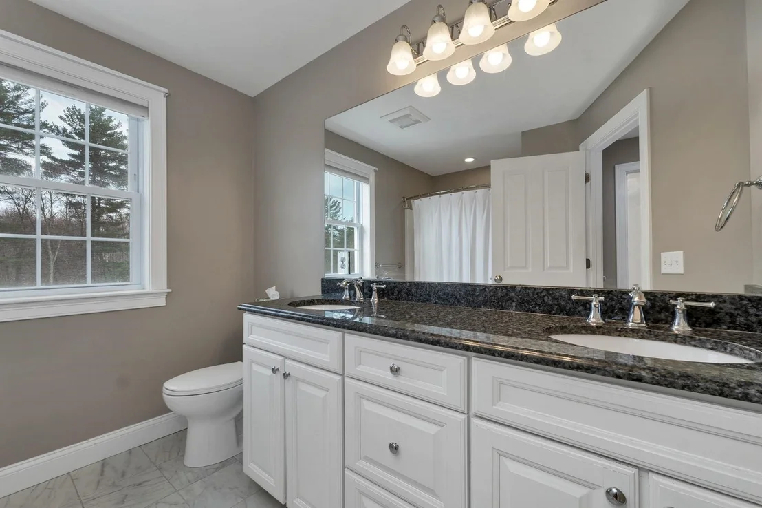 Photo of 26 Lamplighter