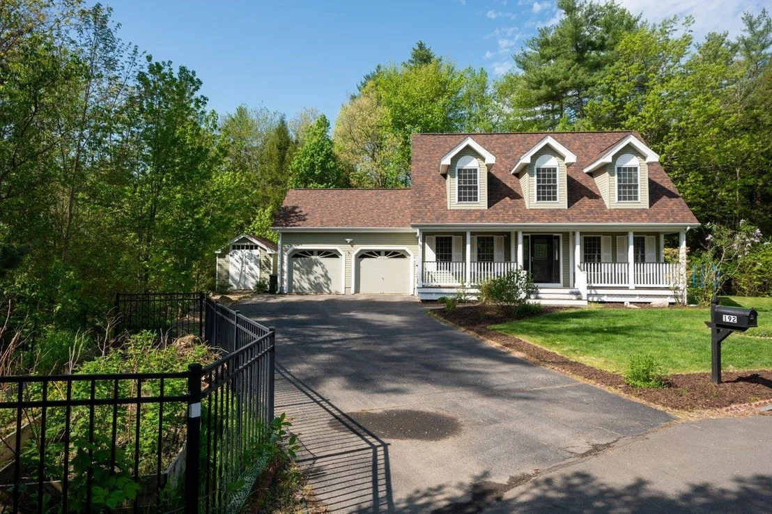 Photo of 192 Streamside