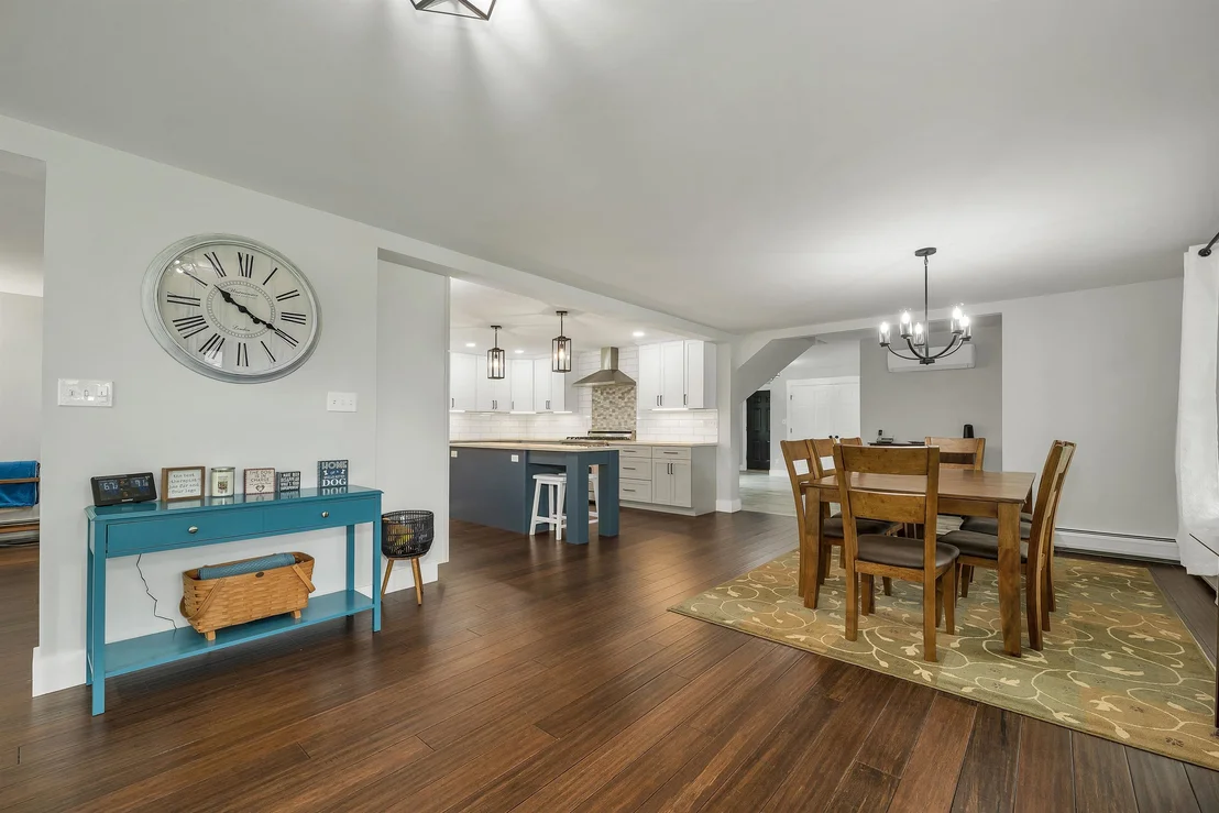 Photo of 329 Mountain View