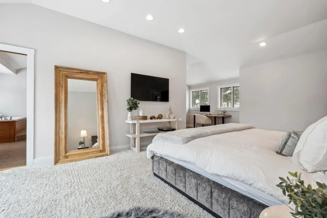 Photo of 108 North Hill