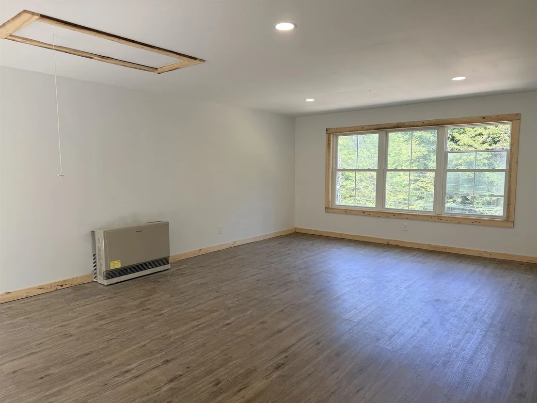 Photo of 39 Hemlock