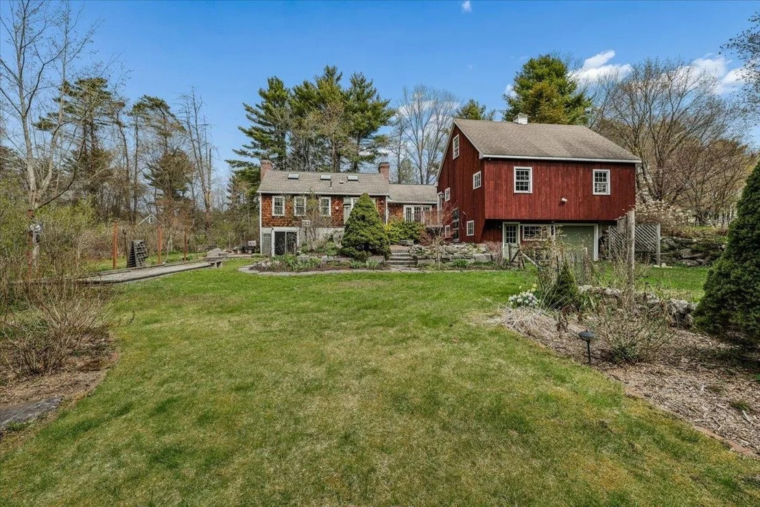 Photo of 2 Mack Hill