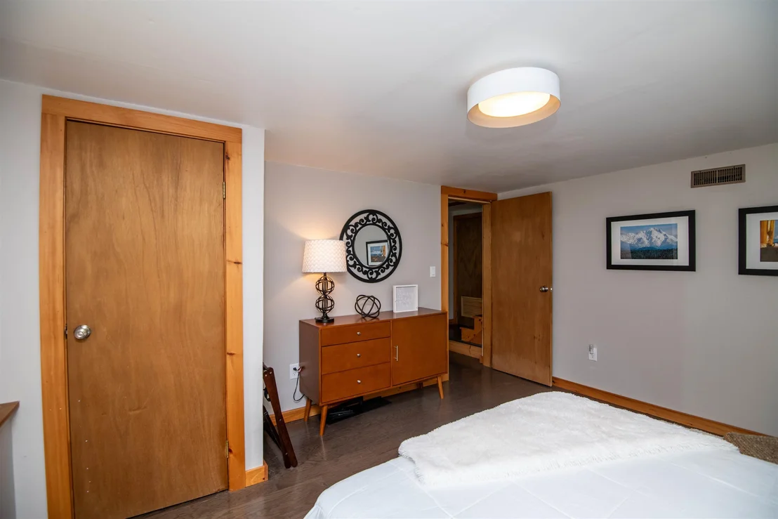 Photo of 106 Scott