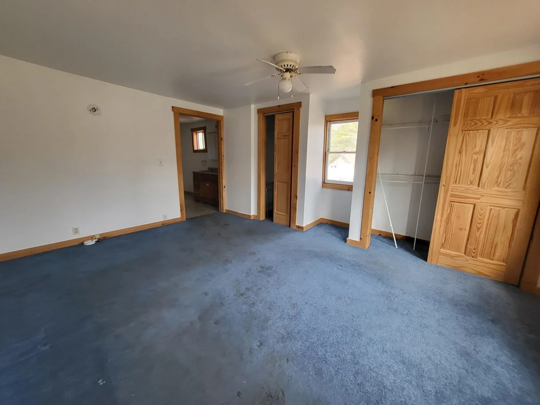 Photo of 1008 Luce