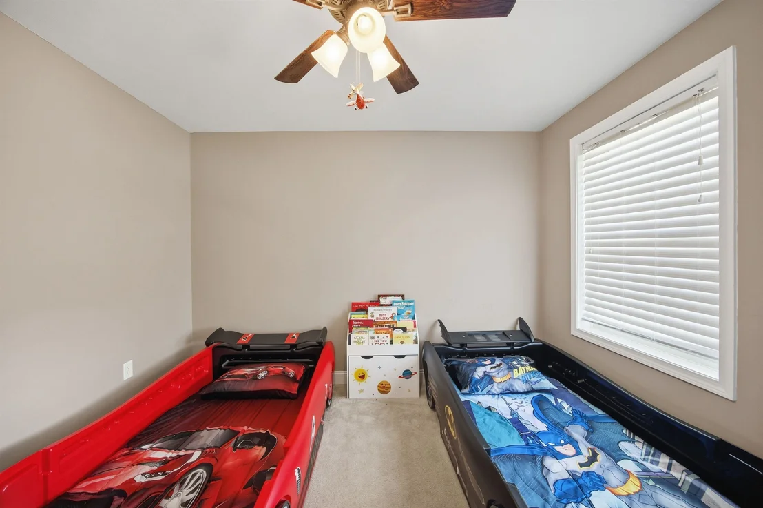 Photo of 317 University