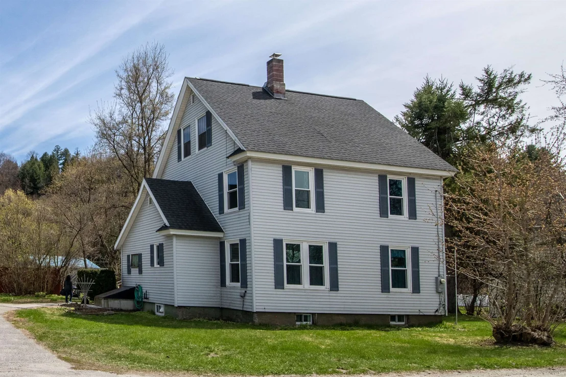 Photo of 98 Circle