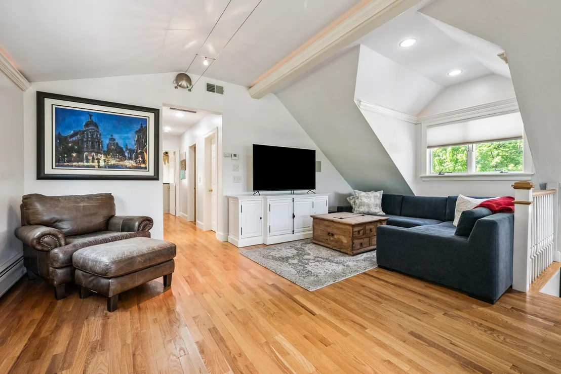 Photo of 11 Vista