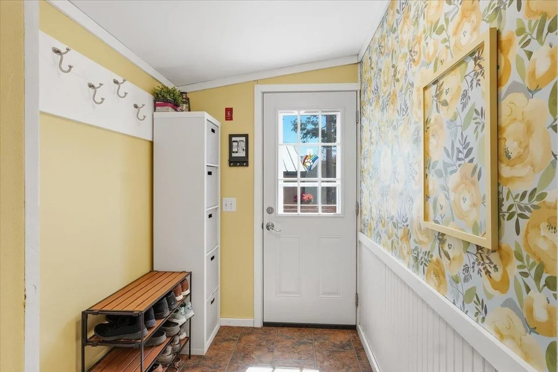 Photo of 737 Porterwood