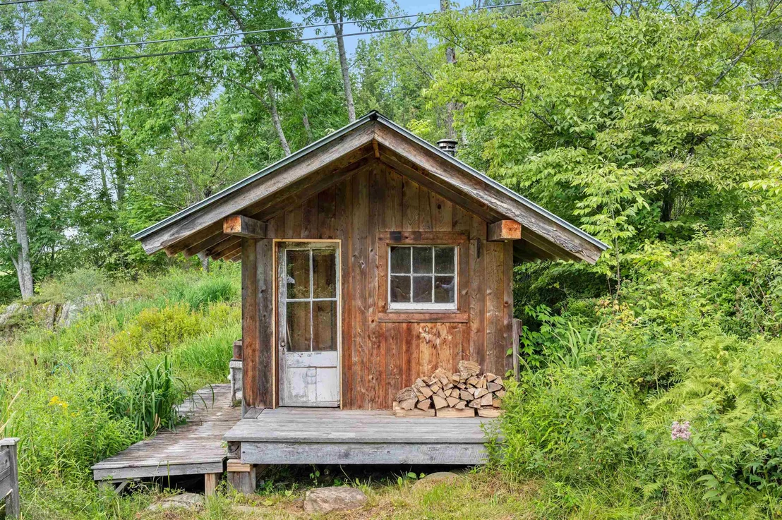 Photo of 520 Collar Hill