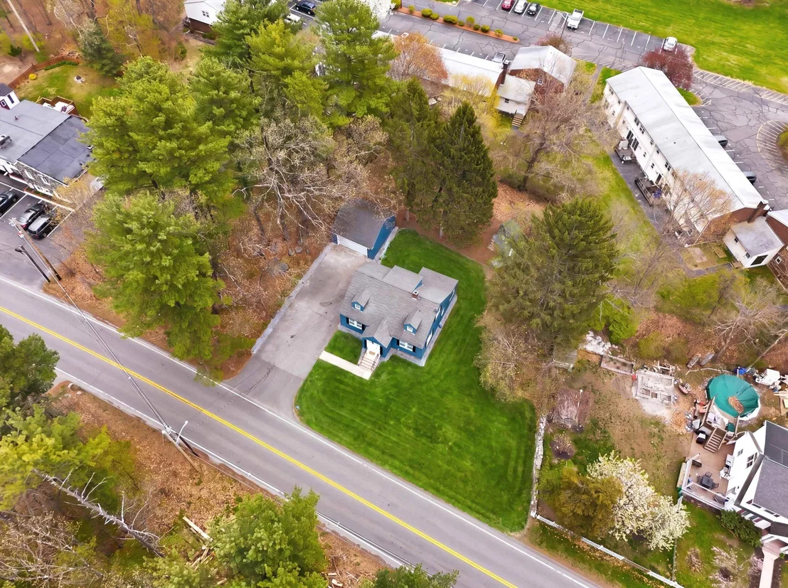 Photo of 293 Lawrence