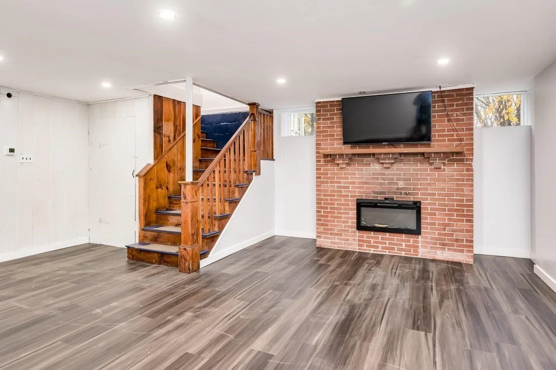 Photo of 815 Central