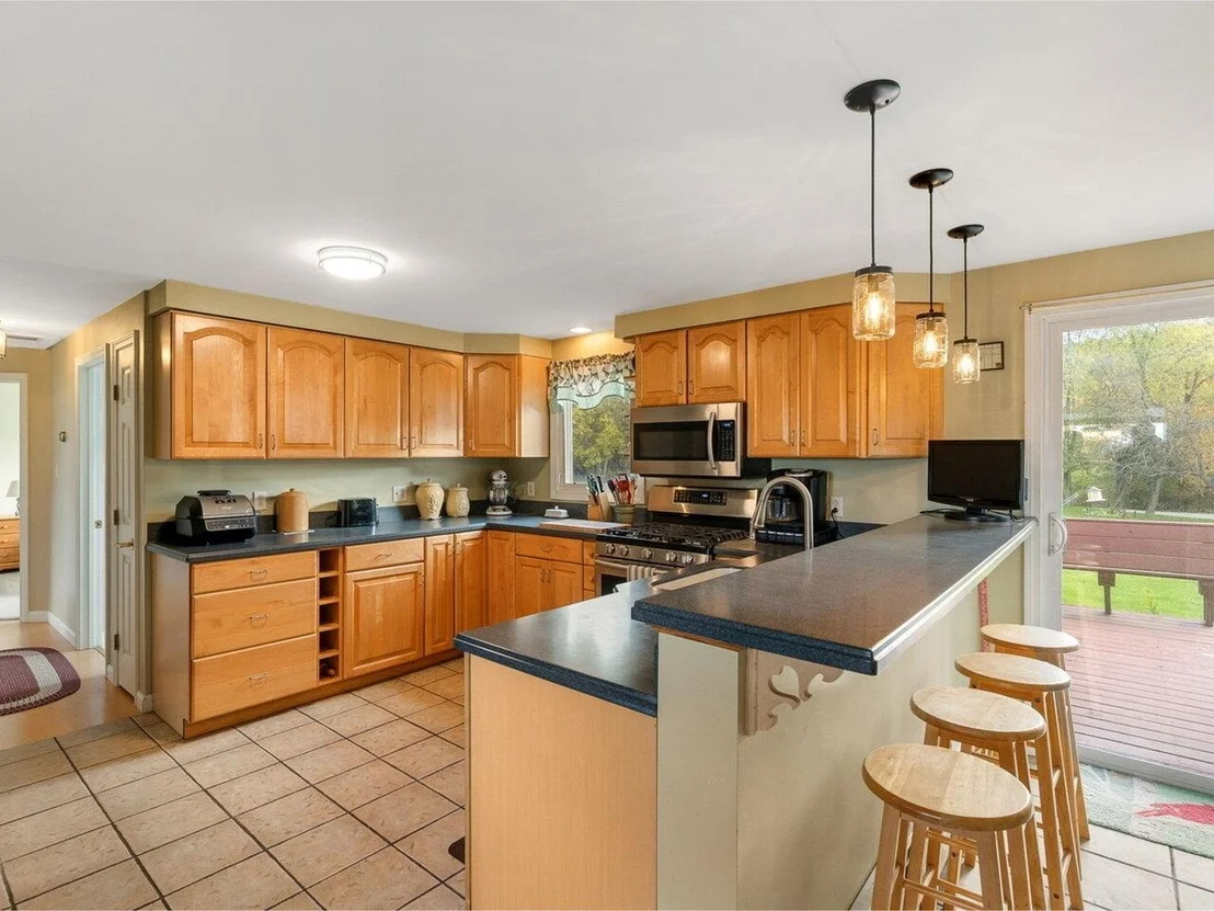 Photo of 771 Robinson
