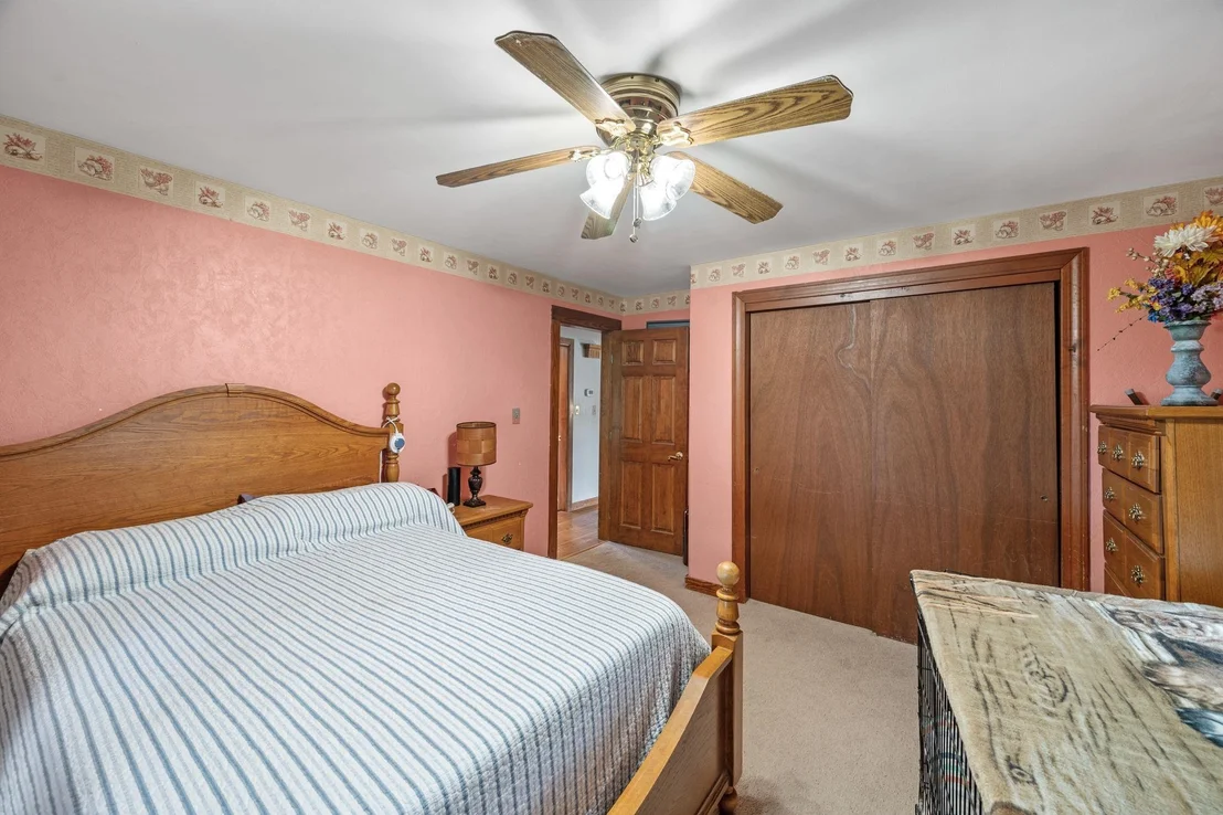 Photo of 6 Marsh