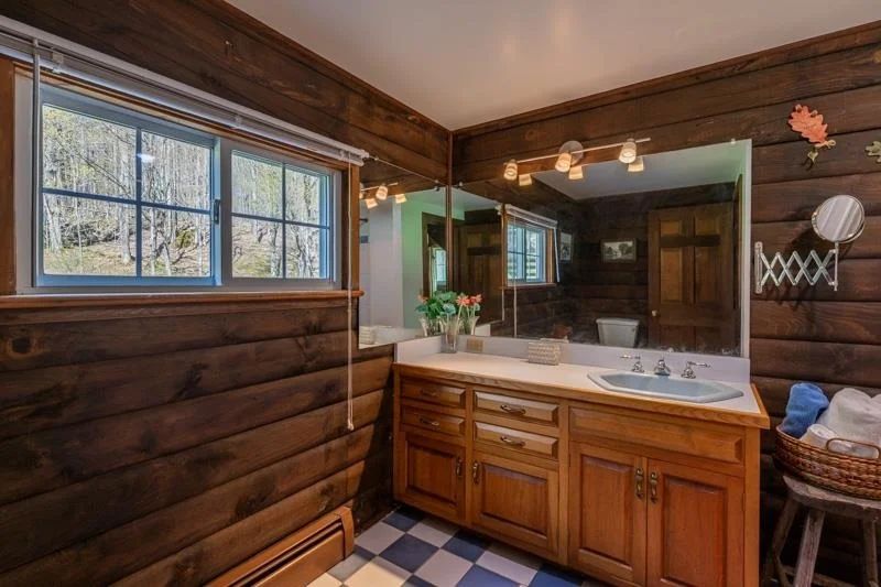 Photo of 1731 Three Maple