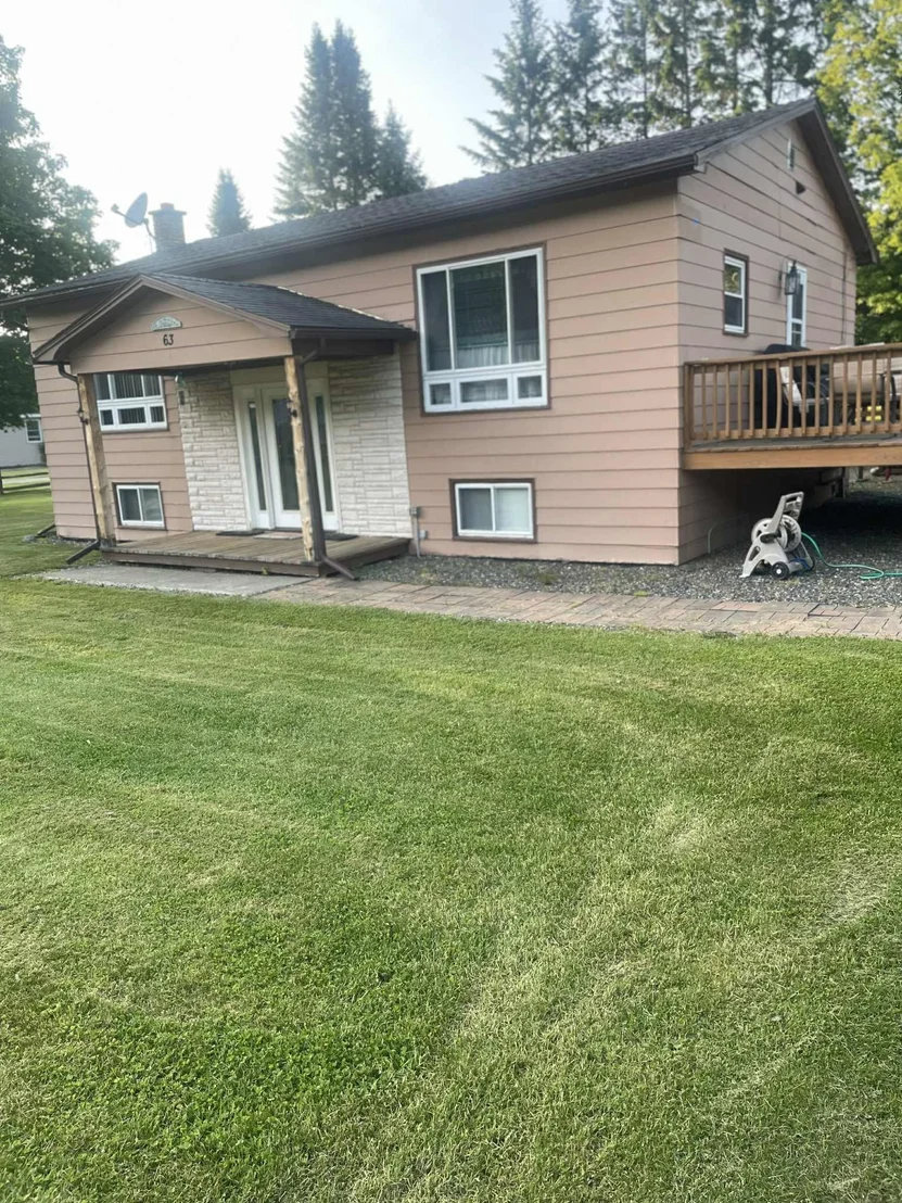 Photo of 63 Pariseau