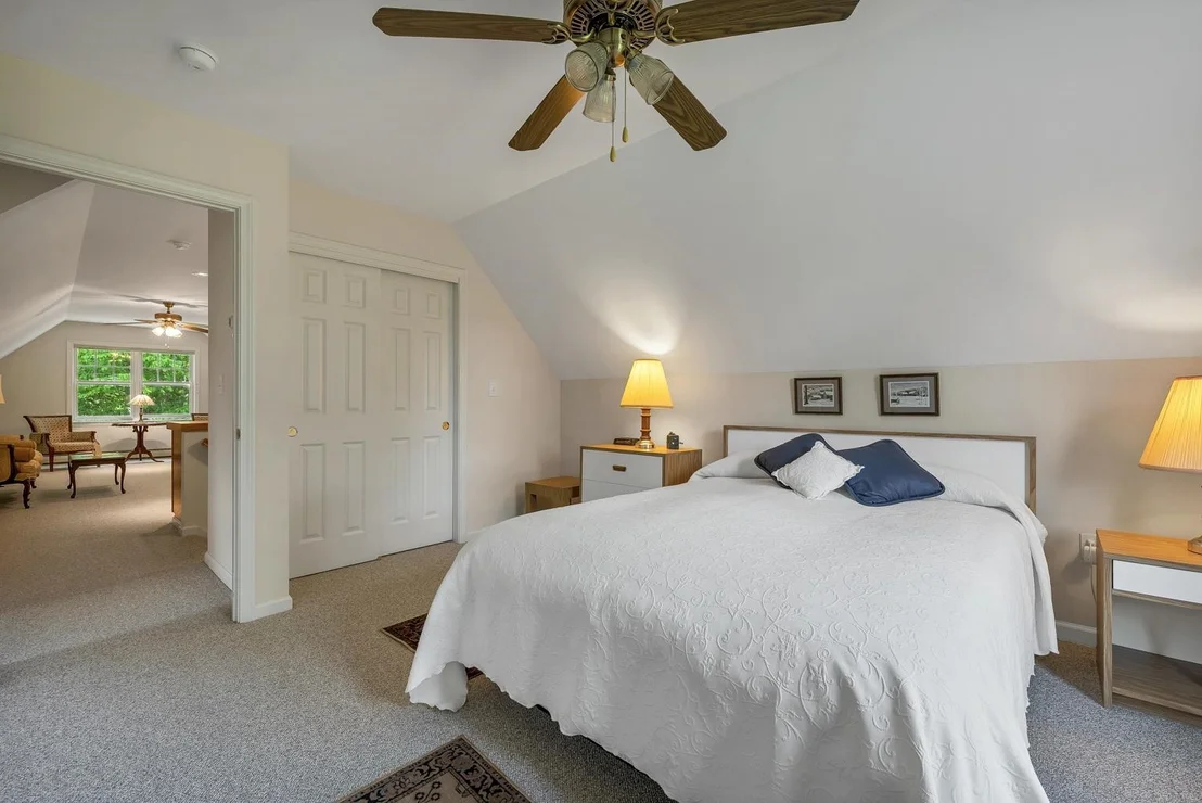 Photo of 18 River View