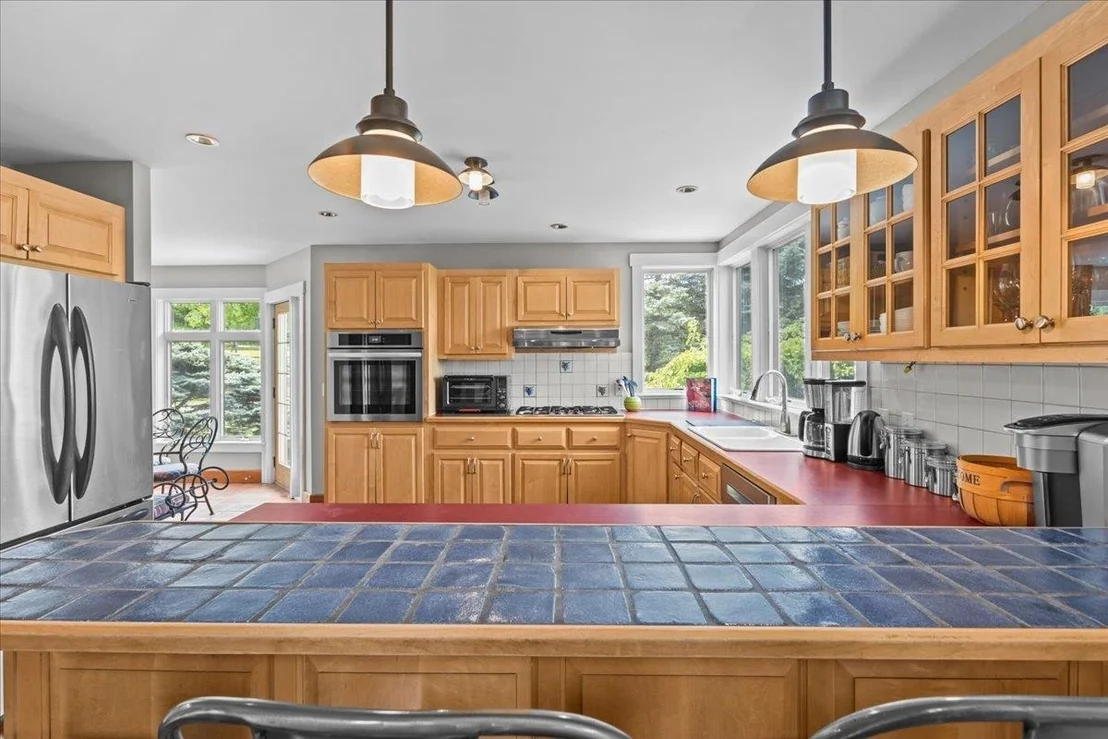 Photo of 340 Worcester Ridge