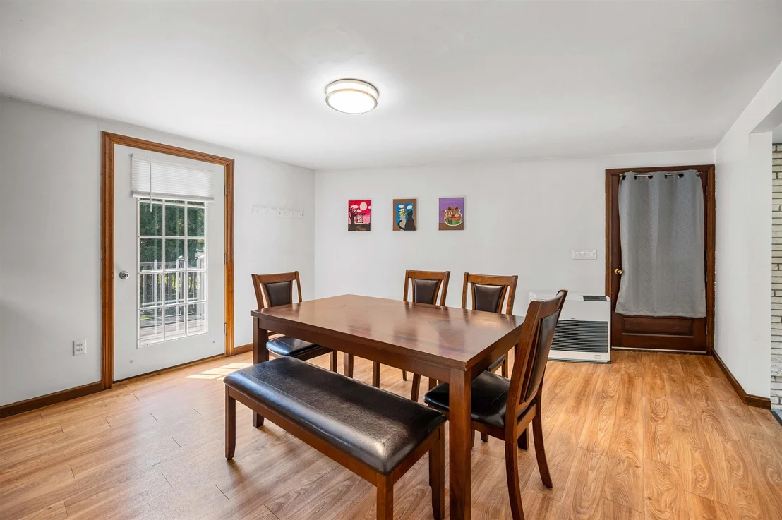 Photo of 15 Oak