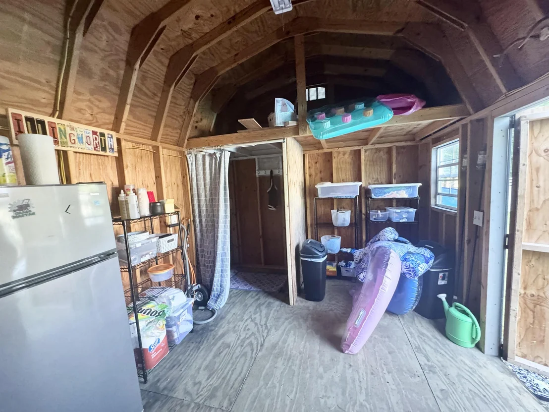 Photo of 35 Reese