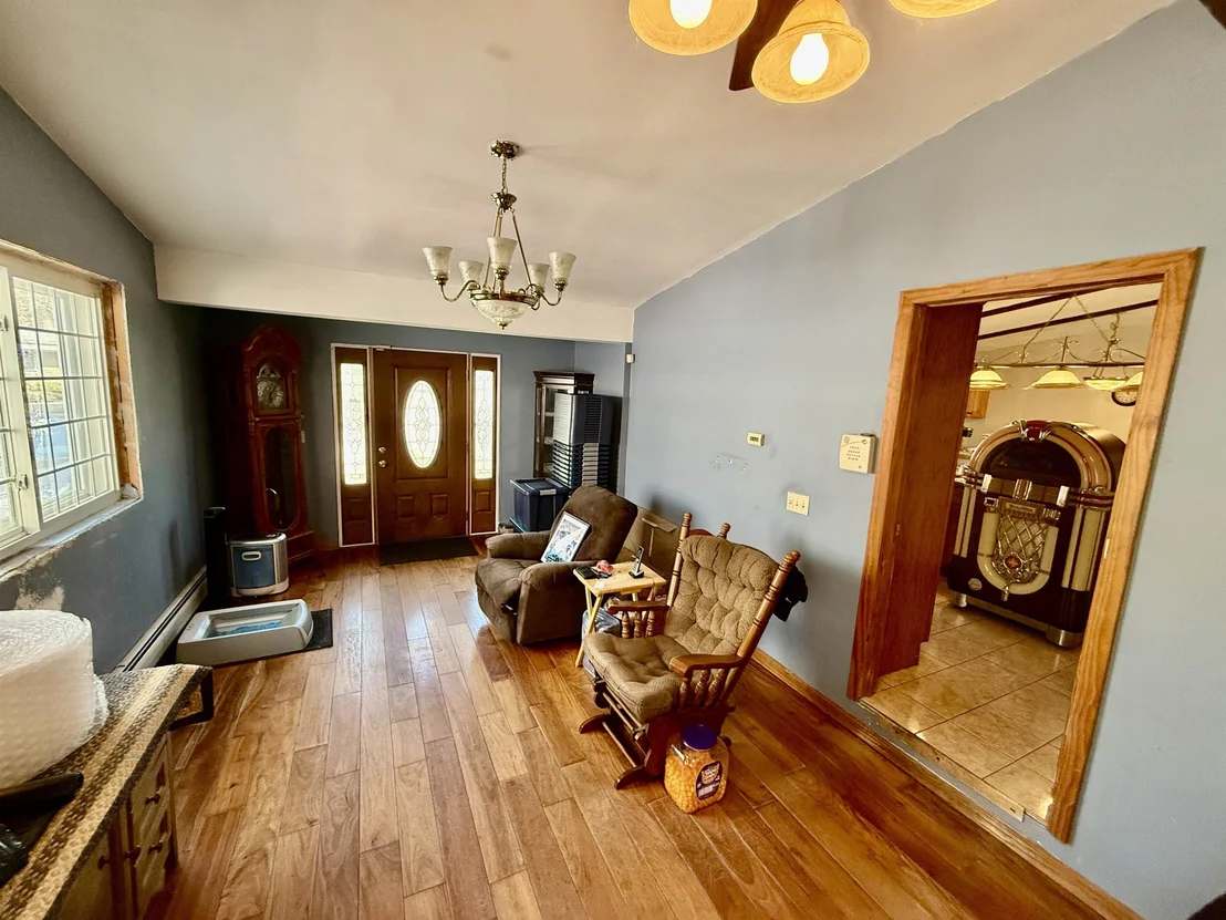 Photo of 21 Roycraft