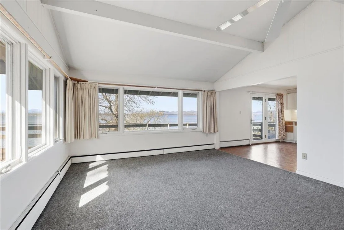 Photo of 481 Hills Point